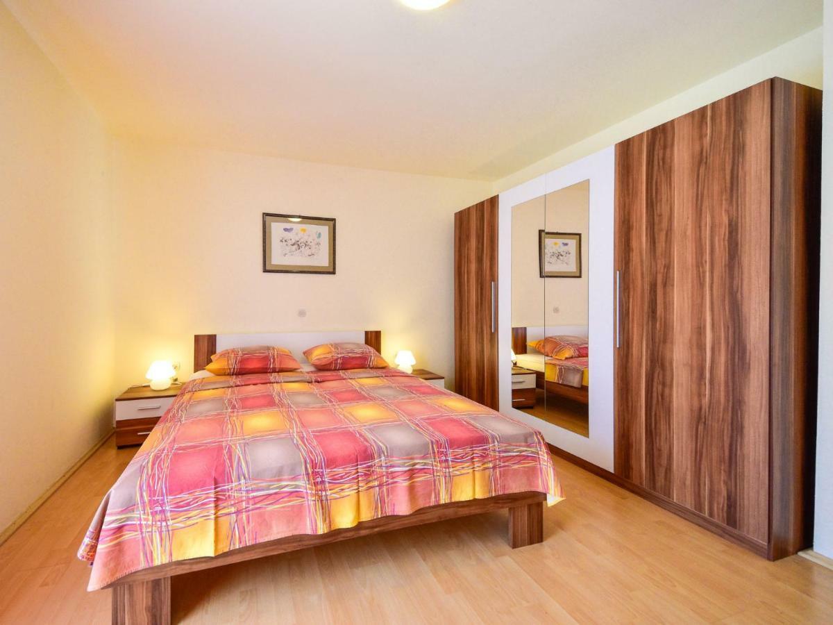 Apartment Fani-2 By Interhome Banjol Ngoại thất bức ảnh